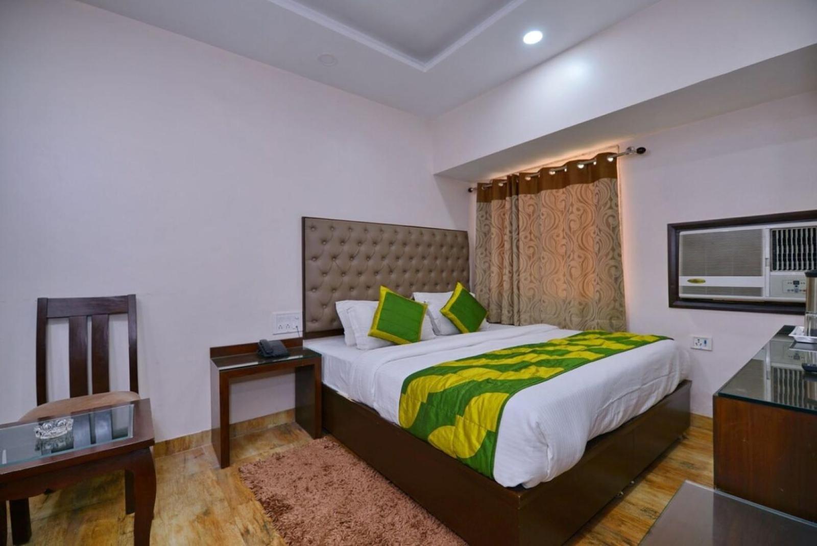 Hotel Keshew International Yeni Delhi Dış mekan fotoğraf